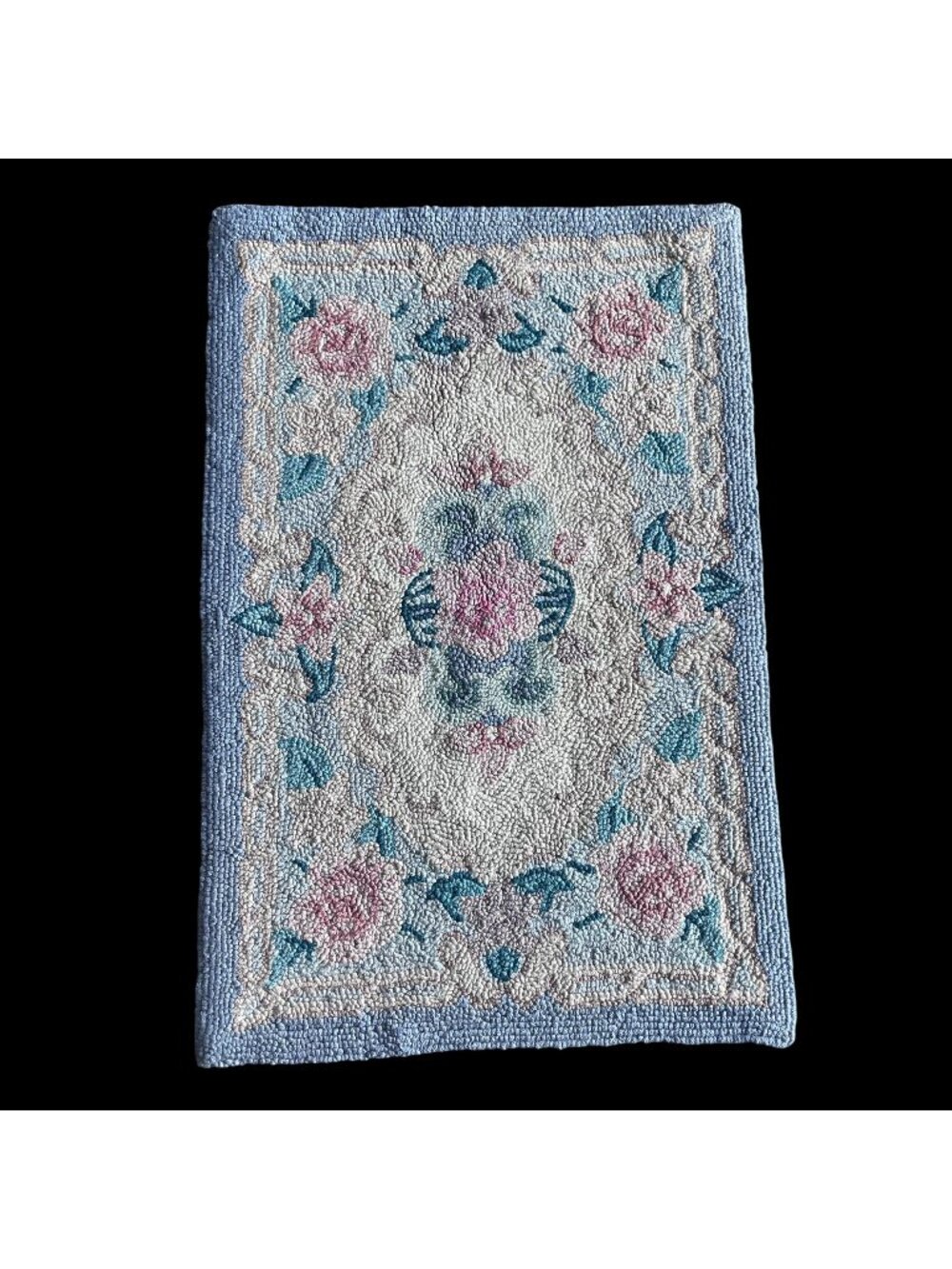 Vintage Hand Tufted Throw Rug 20x30 Wool Yarn